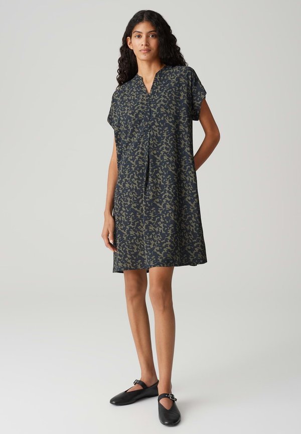 RELAXED FIT PRINT - Freizeitkleid