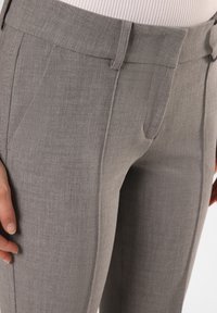 Cambio Broek - hellgrau