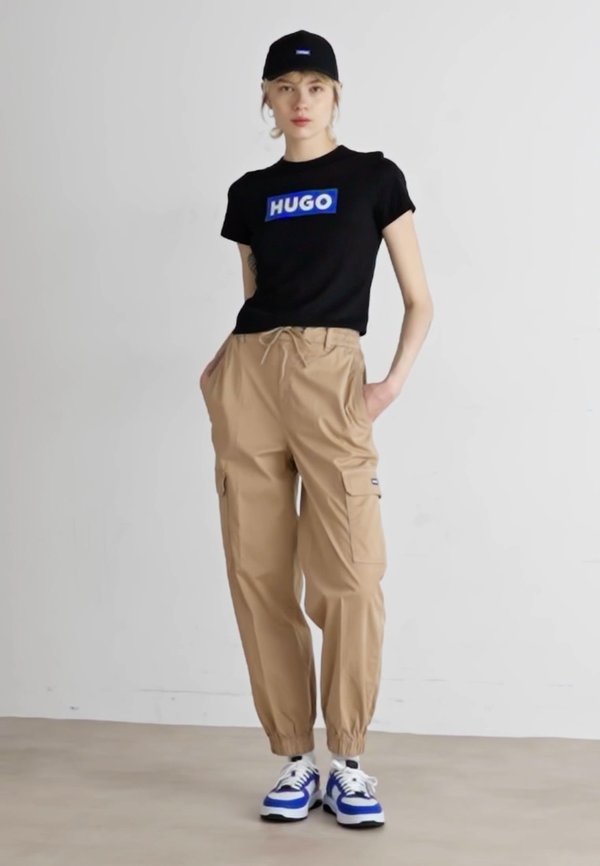 CLASSIC TEE - Print T-shirt3