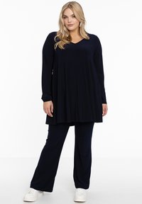 YOEK Langærmet T-shirt - blue