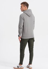 Ombre HOODED - Hoodie - grey