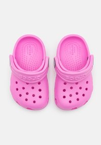 Crocs CLASSIC - Badsandal - taffy pink