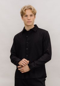 Ikke valgt, dark brown