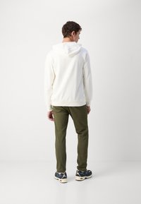 Lindbergh COPENHAGEN - Felpa con cappuccio - cloudy white
