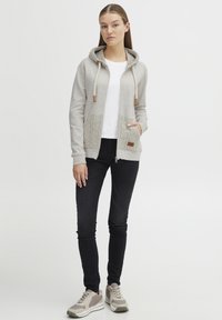 Oxmo OXMatilda - Mikina so zipsom - birch melange