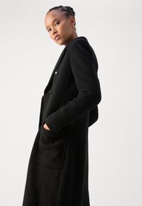 Morgan Abrigo clásico - noir