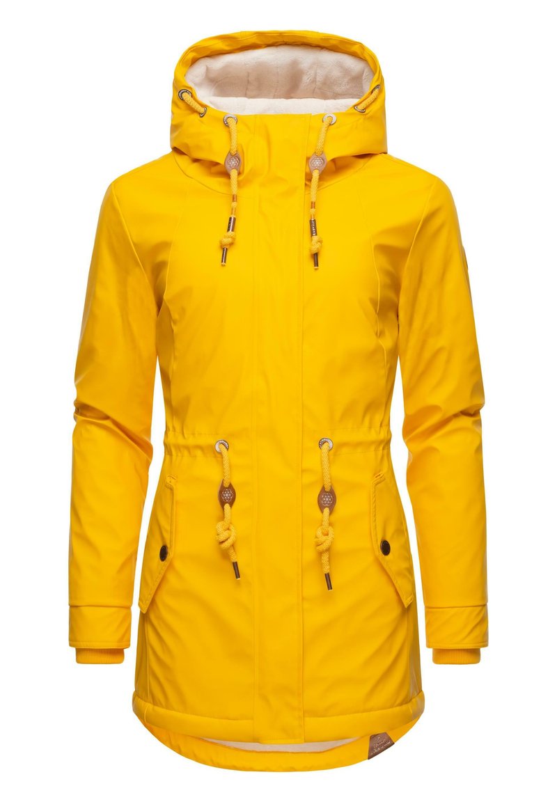 Geel waterdichte jas met een fleece-gevoerde capuchon, trekkoorden, twee voorzakken en elastische manchetten. Gladde textuur en mid-lengte ontwerp.