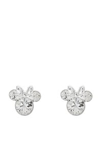 Orecchini a perno in tono argento con pietre trasparenti e sfaccettate. Due pietre più piccole fiancheggiano una pietra centrale più grande, sagomata a papillon.