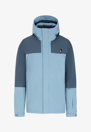 Chaqueta impermeable azul claro con acentos azul oscuro, que cuenta con capucha, cierre frontal con cremallera, dos bolsillos laterales y puños ajustables.