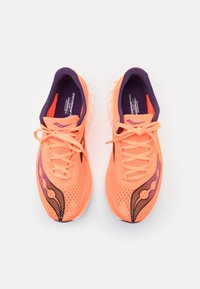 Saucony ENDORPHIN PRO 4 - Katujuoksukengät - viziorange