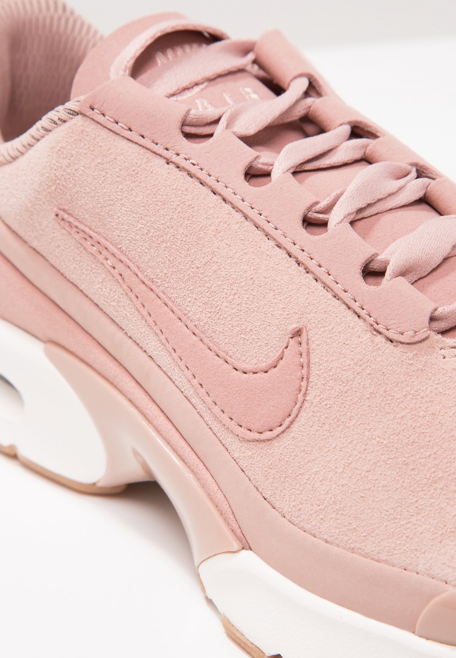 womens nike trainers nude