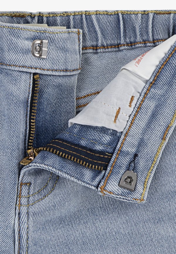 STAY LOOSE TAPER - Slim fit jeans - kiss and goodbye4