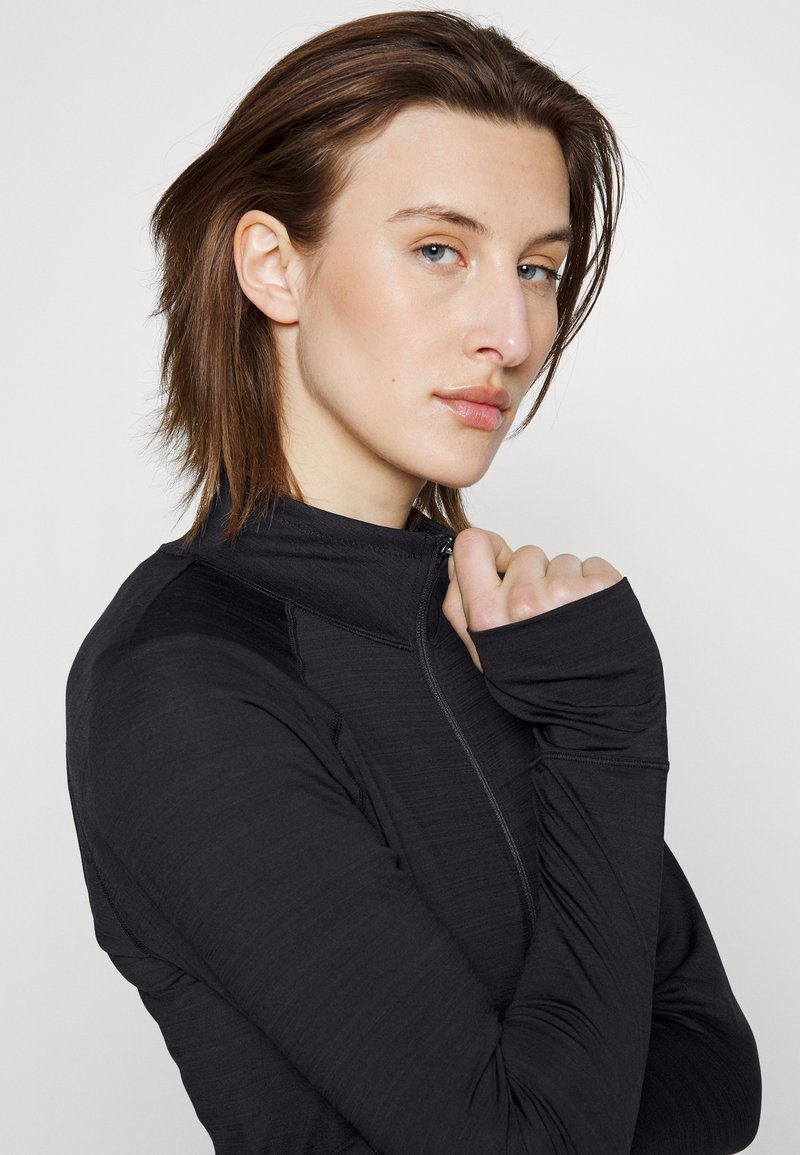 Damen Sportbekleidung | Athleta PACIFICA ILLUME UPF FULL ZIP Outdoorjacke black/schwarz - NZ43603 Damen Sportbekleidung | Athleta PACIFICA ILLUME UPF FULL ZIP Outdoorjacke black/schwarz - NZ43603