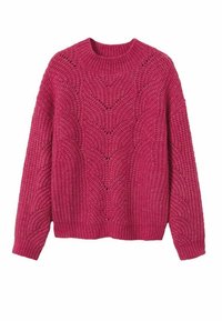 Pull en tricot rose avec un col rond, un motif texturé, des manches longues, et des poignets et un ourlet côtelés. Présente une coupe ample et décontractée.