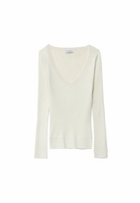 Crème-kleurige geribde lange mouwtrui met diepe V-hals en getailleerd silhouet op een witte achtergrond.