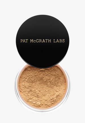 PAT McGRATH LABS SKIN FETISH: SUBLIME SETTING POWDER - Setting spray & powder - MEDIUM 3