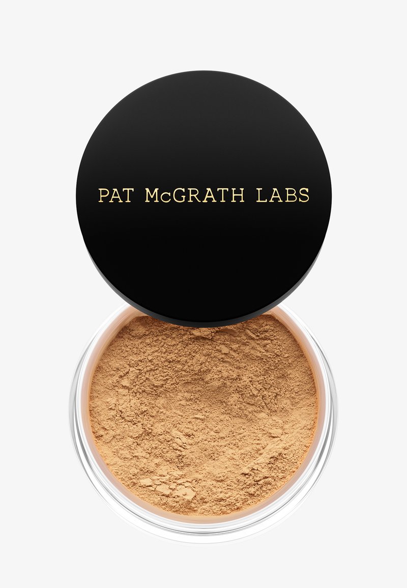PAT McGRATH LABS - SKIN FETISH: SUBLIME SETTING POWDER - Spray e polveri fissanti - MEDIUM 3, Ingrandire