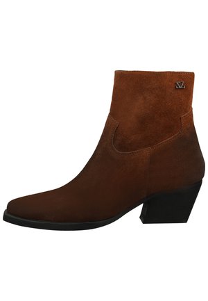 Classic ankle boots - cognac