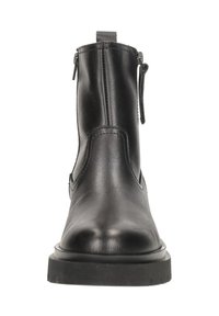 Zwarte leren enkellaars met een afgeronde neus, zijrits en een platte rubberen zool. Heeft een gladde textuur en minimale stikdetails.