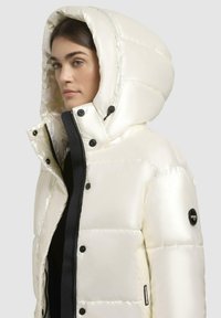 khujo DEVINA SHINY - Winterjas - off white