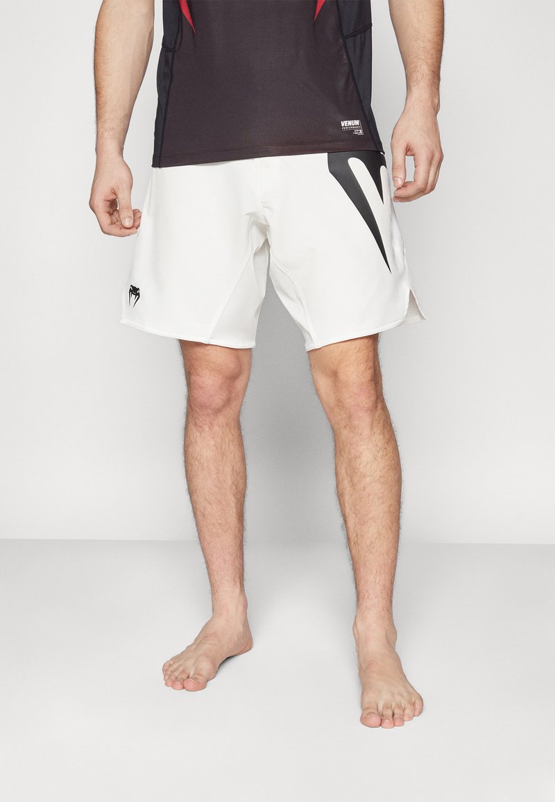 Venum - LIGHT FIGHTSHORTS - Sportiniai šortai - white/black, Padidinti