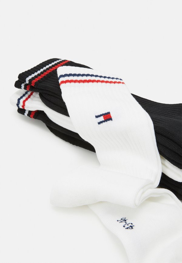 ICONIC UNISEX 4 PACK - Socks2