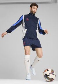 Puma KING PRO - Träningsjacka - club navy bluemazing