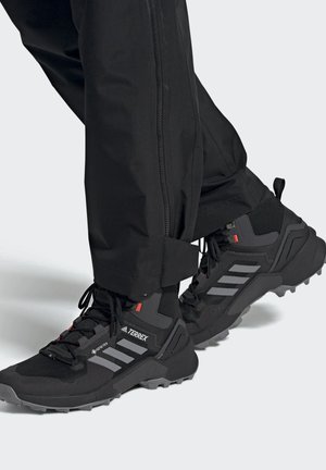 adidas Performance Zapatillas de senderismo - black
