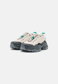 Lacoste L-GUARD biały