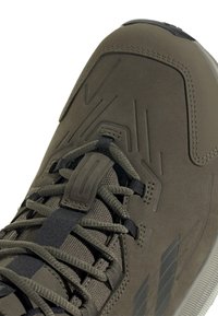Adidas Terrex TRAILMAKER 2 MID oliwkowy
