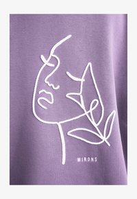 Non selezionato, lilac