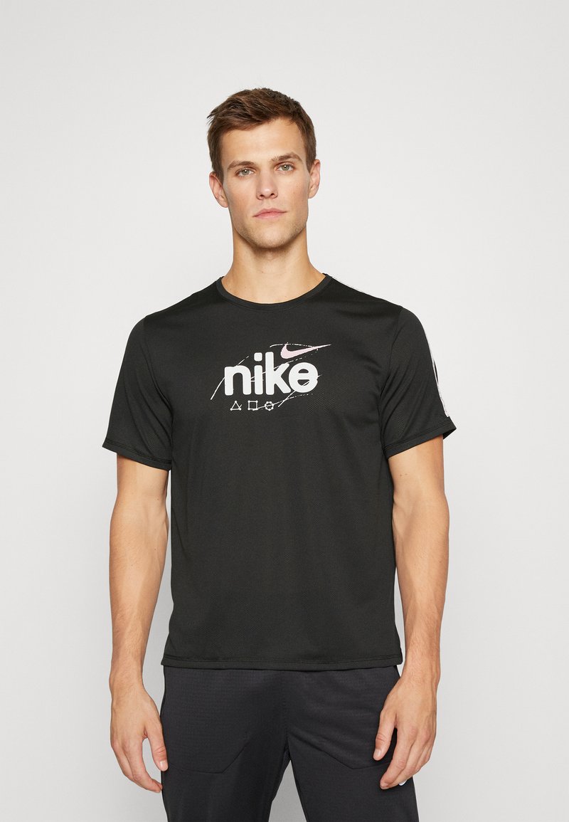 nike performance miler