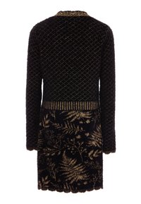 Svart texturerad klänning med långa ärmar. Har ett diamantsmönster på överdelen och en blommig design i guld vid midjan, med en vågig nederkant.