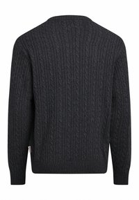 Tummanharmaa cable-knit neulepaita, joka on kuvattu takaa. Paidassa on pitkät hihat ja ribbireunat.