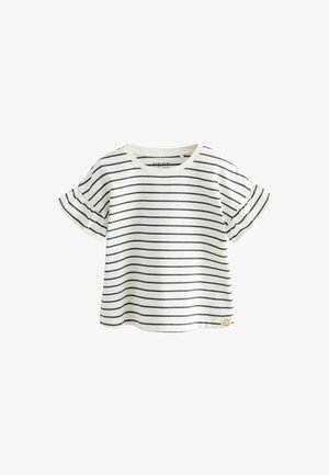 Bijela majica kratkih rukava s horizontalnim crnim prugama, nabranim rukavima i malom cvjetnom oznakom na rubu. Mekani pamučni materijal.