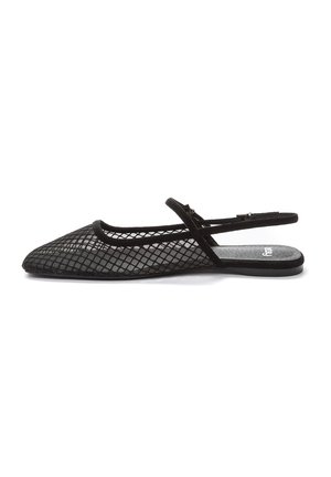 Ankle strap ballet pumps - black