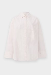 Unselected, chalk pink 