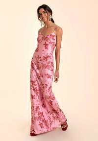 THE-ARE Maxikleid - pink