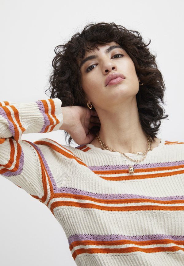 IRFiline - Jumper - birch3