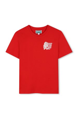 Rood T-shirt met korte mouwen met een klein wit cartoonfiguurtje en tekst "Player One" op de linkerborst, met Kenzo-label bij de kraag.
