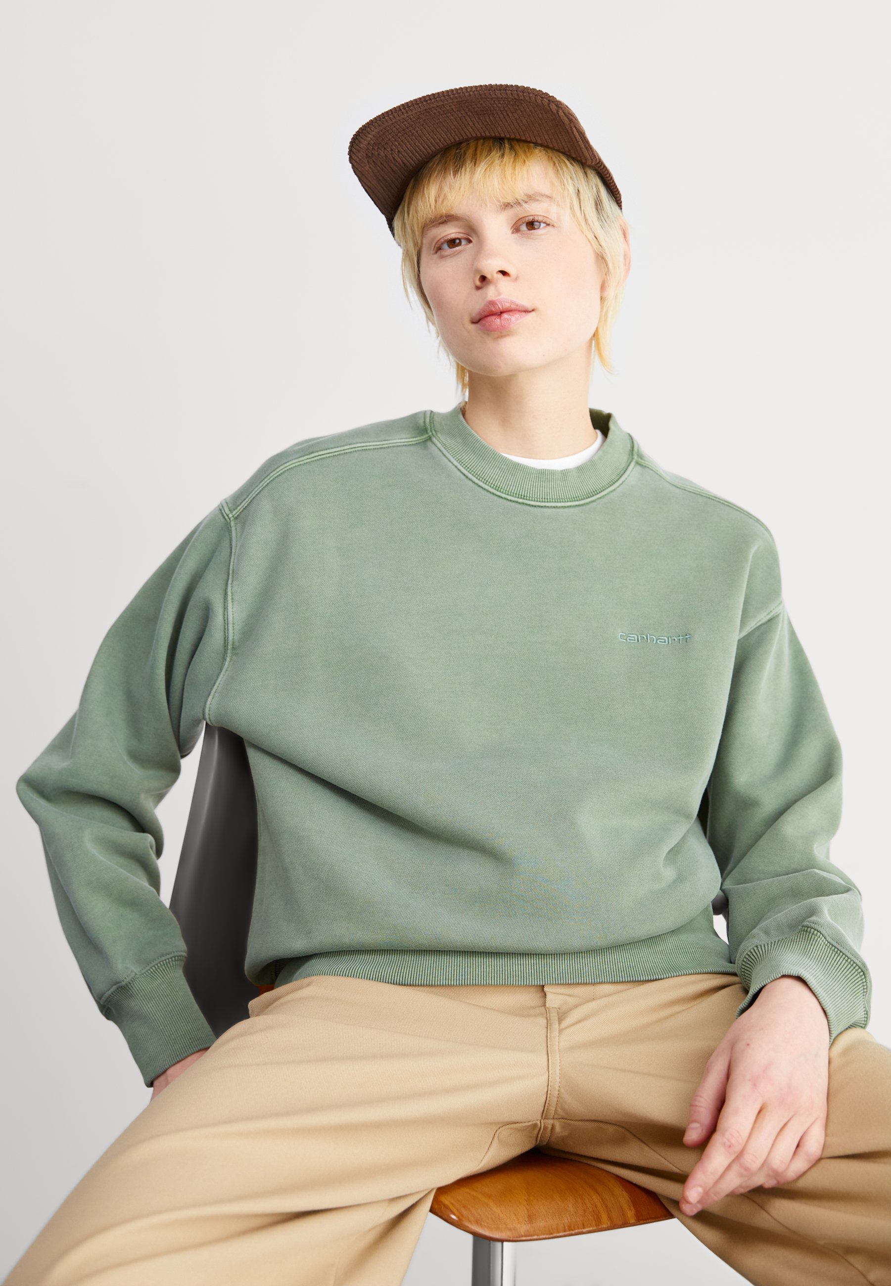 Carhartt WIP DUSTER SCRIPT - Sweatshirt - park/green