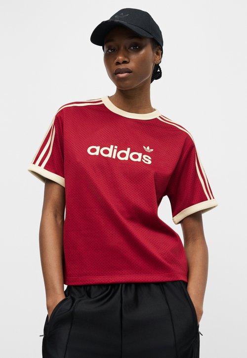 adidas TEE - Print T-shirt - team victory red/warm vanilla — photo 6