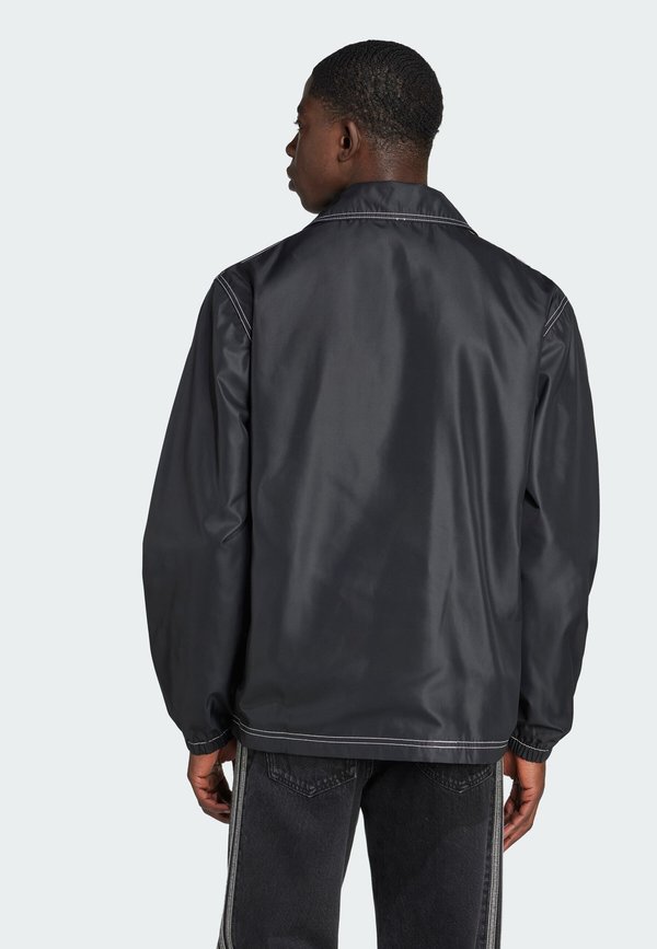 GRAPHIC REG  - Waterproof jacket3