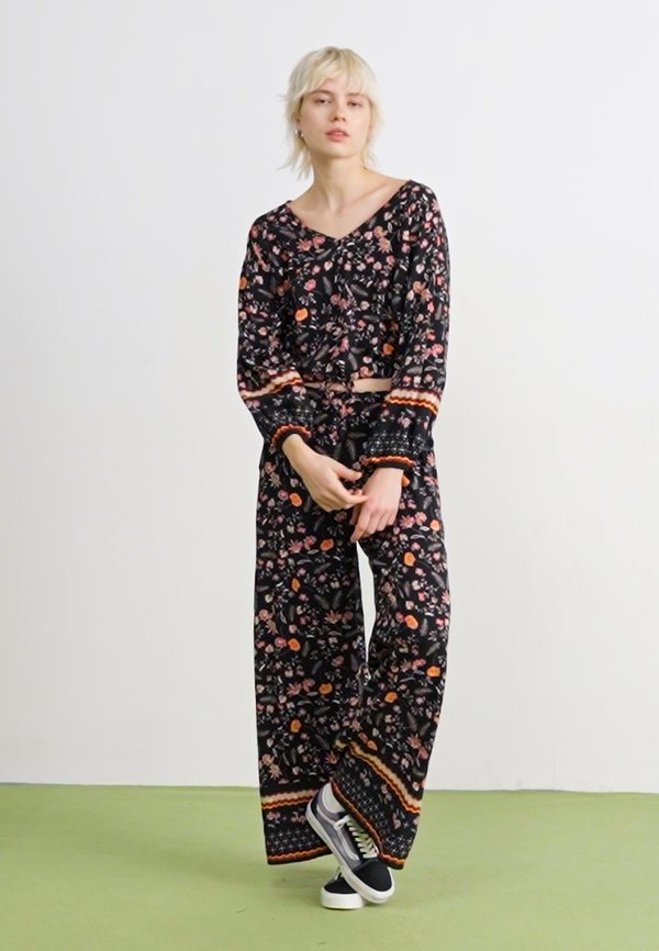 NOMADIC MOOD - Blouse - anthracite kerala2