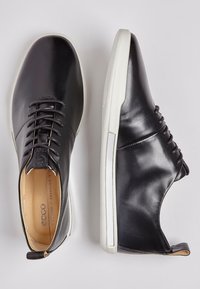 ECCO Stringate sportive - black