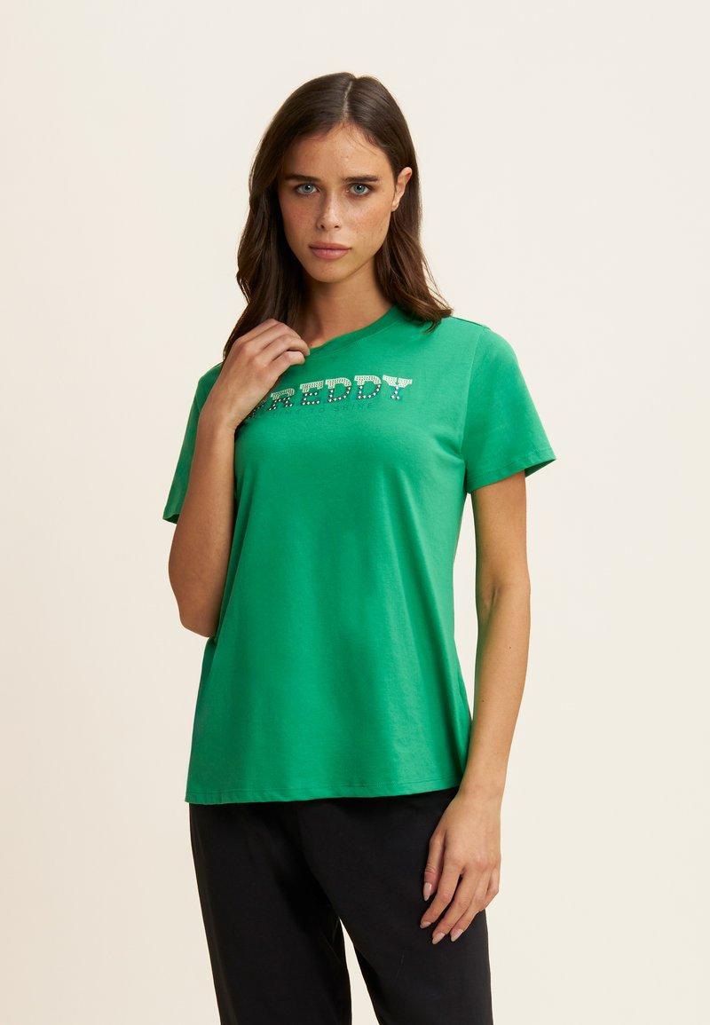 Freddy COMFORT FIT CON DETTAGLI PREZIOSI - T-shirt con stampa - bright green