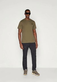 The North Face BOX EDGE OF LIGHT INFILL TEE - Trükipildiga T-särk - new taupe green/black