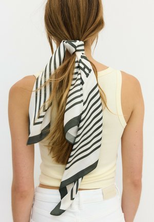 Stradivarius, MANHATTAN STRIPED SCARF - Foulard - khaki