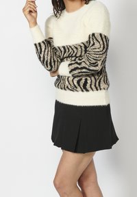 Koroshi Strickpullover - off-white