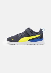 Επιλέχθηκε, galactic gray/lemon sherbert/black